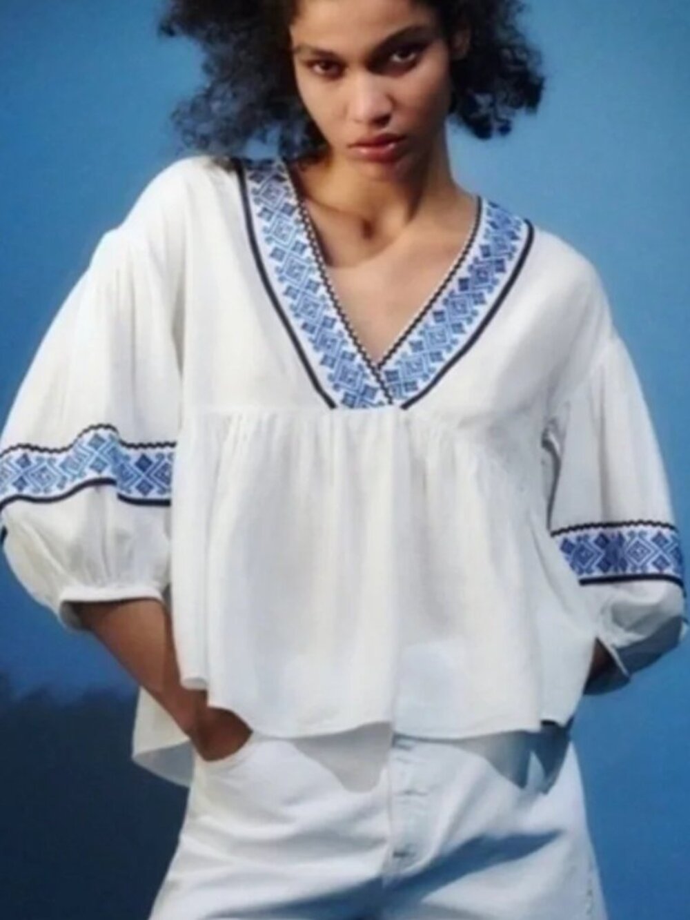 Zara White Cotton Intricate Embroidered Blue Trim Peasant Blouse ** Size Large